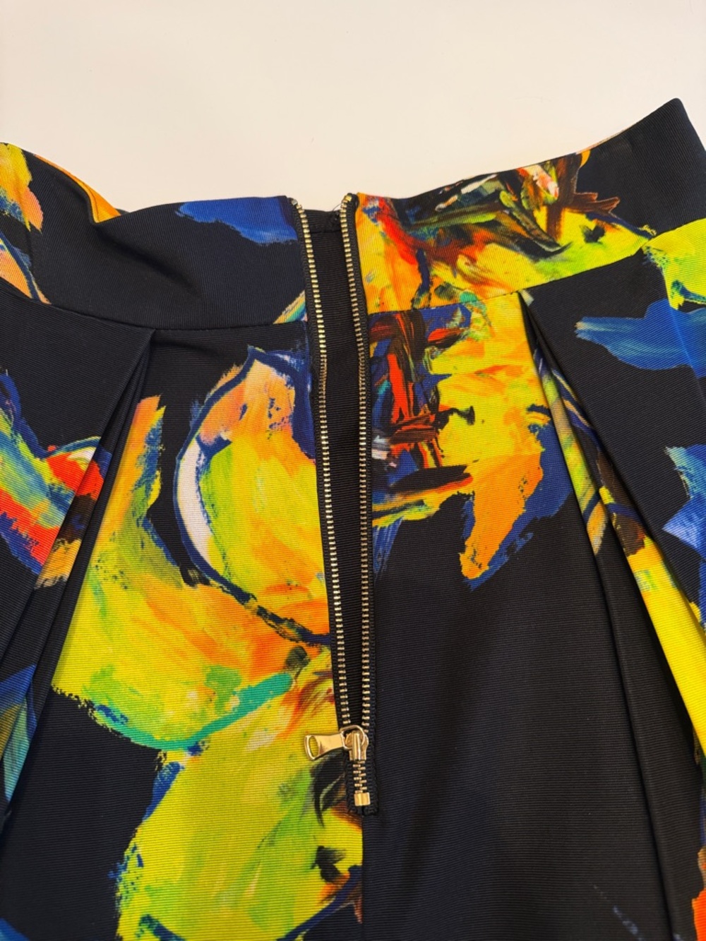 Milly Black Floral A-Line Midi Skirt with Yellow & Blue Brushstroke Print - Picture 6 of 8